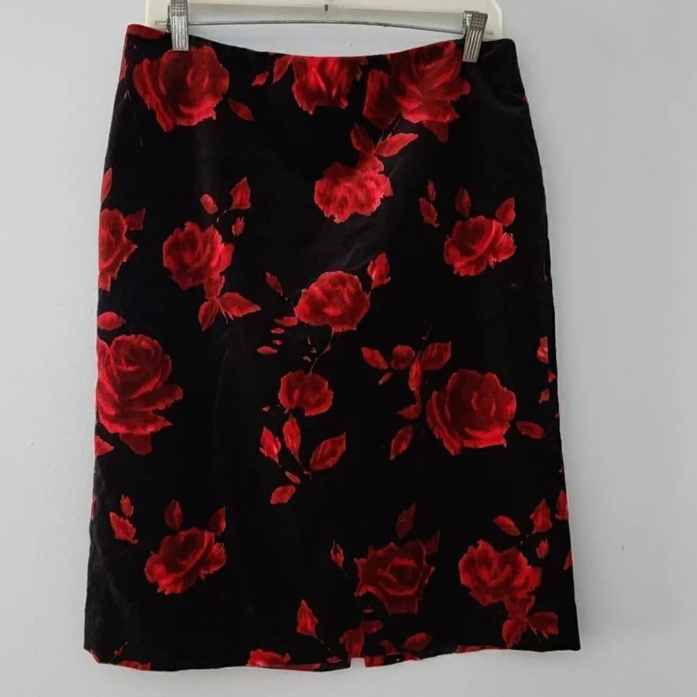 Talbots velvety skirt rose pattern valentine women's size 10